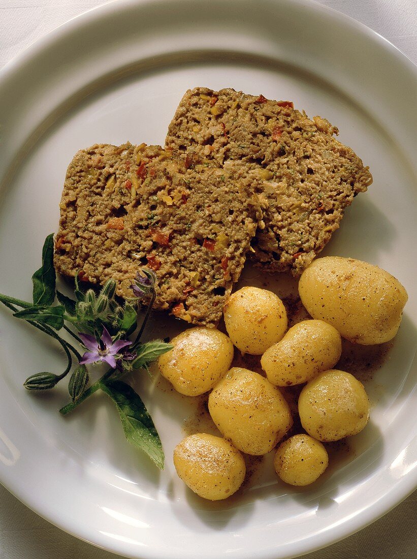 Cheese Meat Loaf with Potatoes