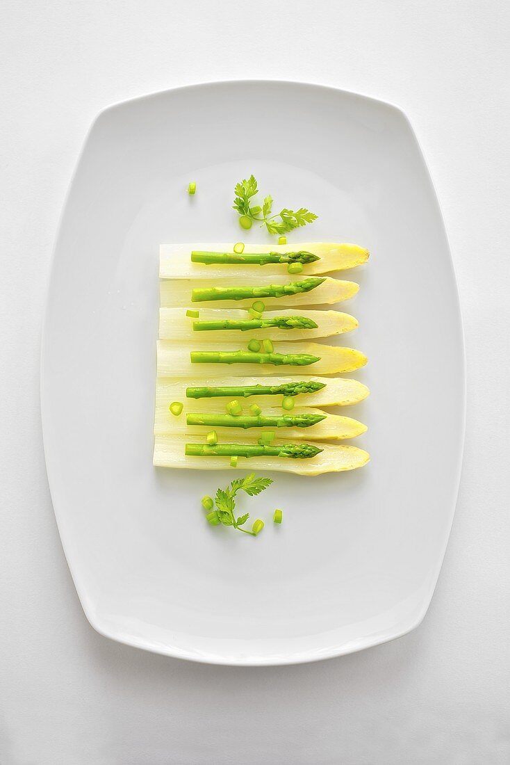Asparagus salad with spring onions and chervil