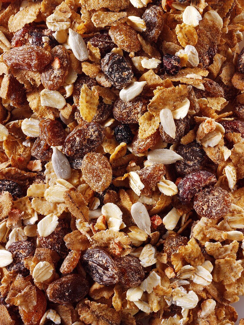 Muesli mixture with dried cranberries and dates