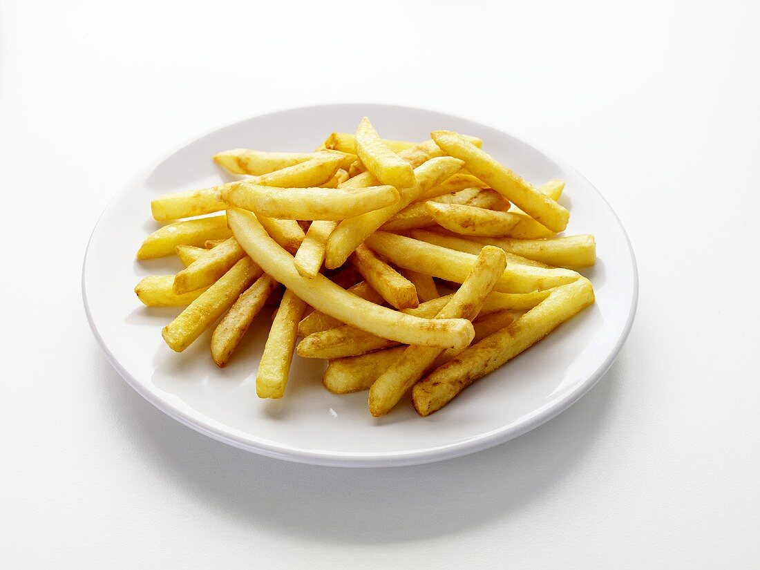Pommes frites auf einem Teller