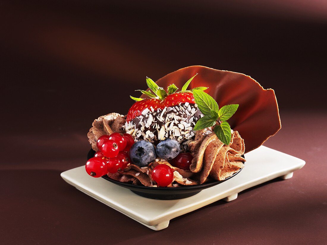 Mousse au chocolat with berries