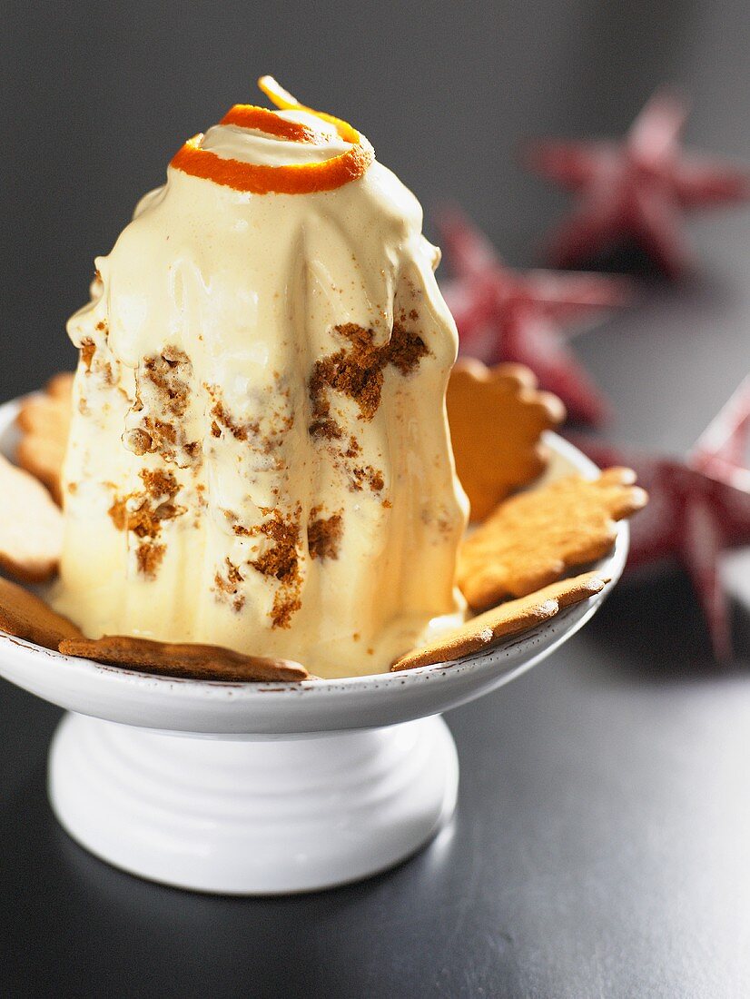 Orange parfait with biscuits (Christmas)