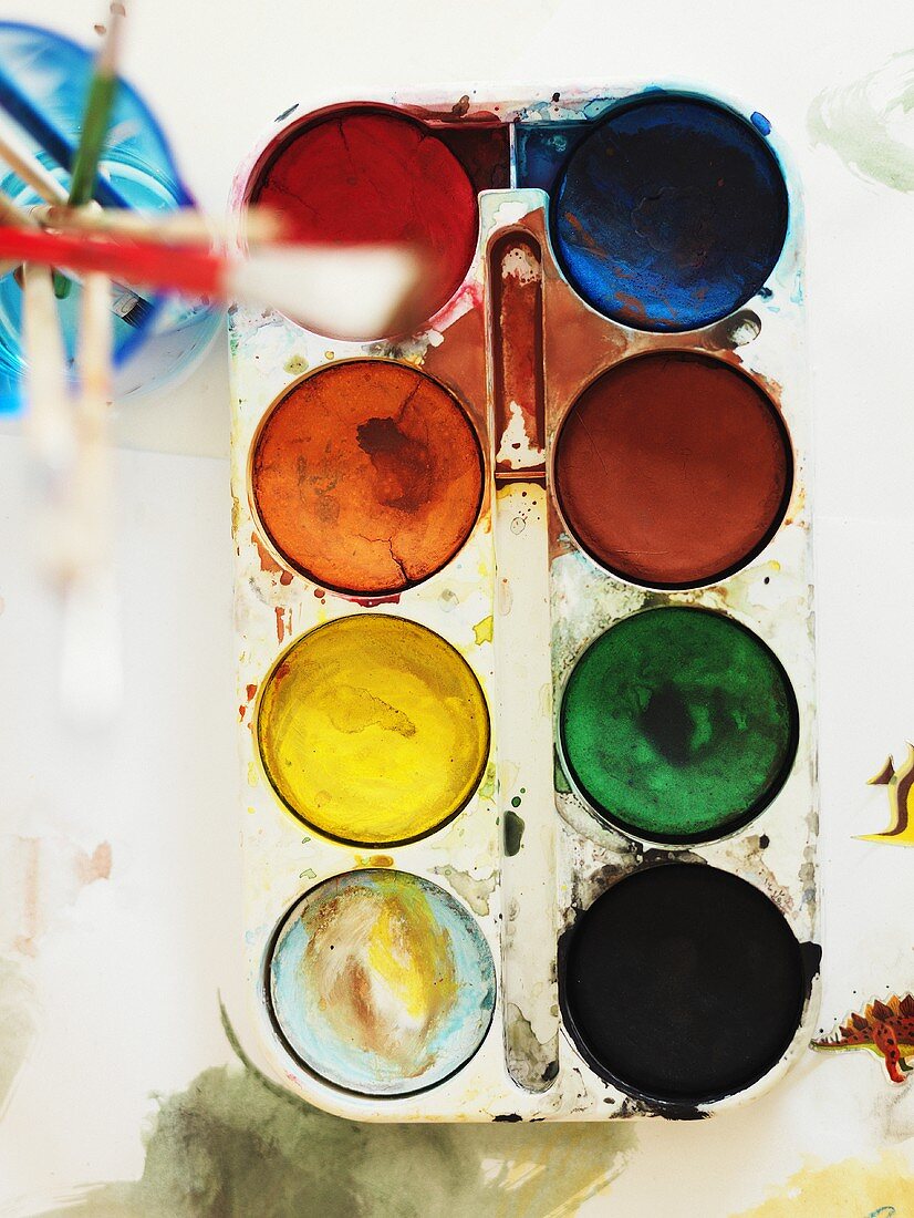 Box of watercolour paints