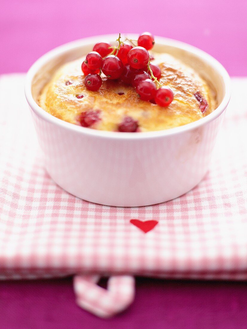 Small redcurrant soufflé