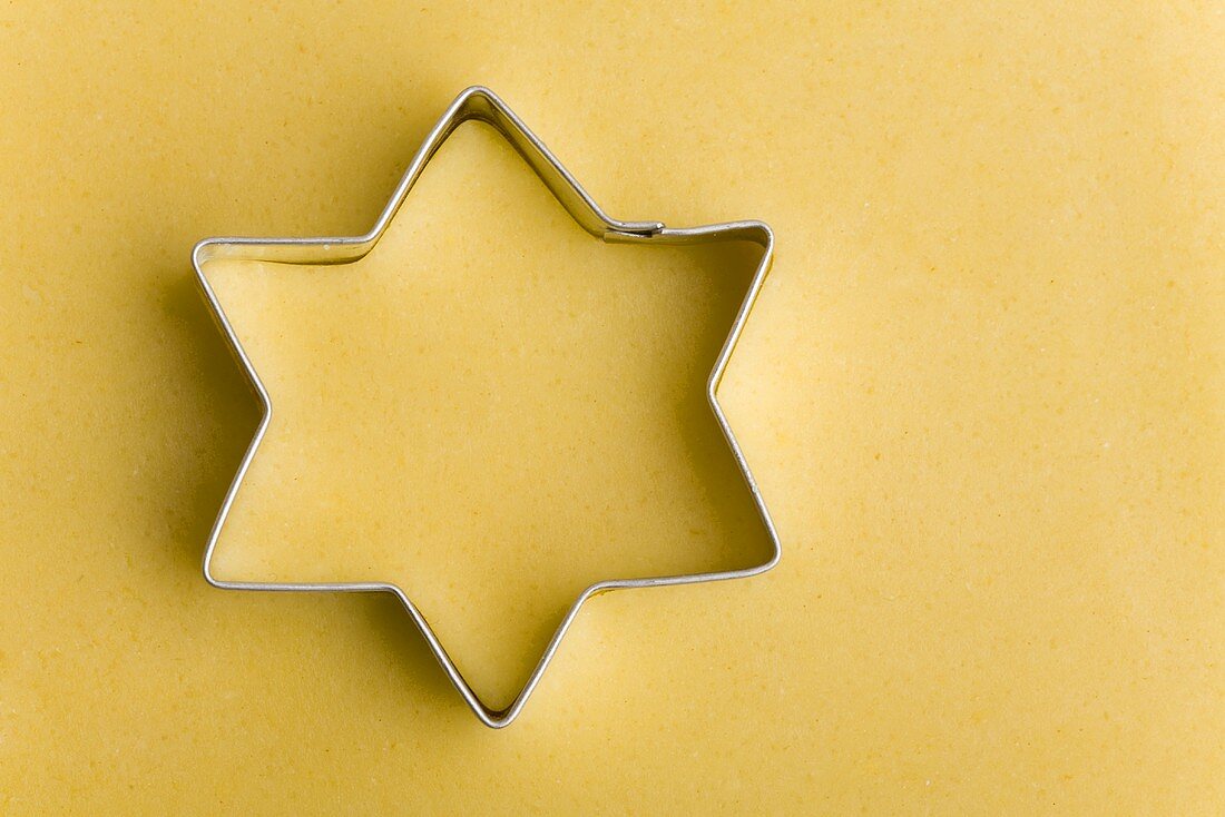 Cutting out a star (close-up)