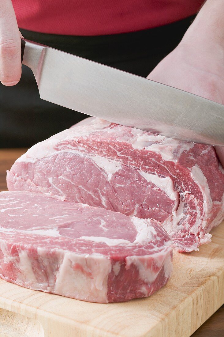 Slicing beef