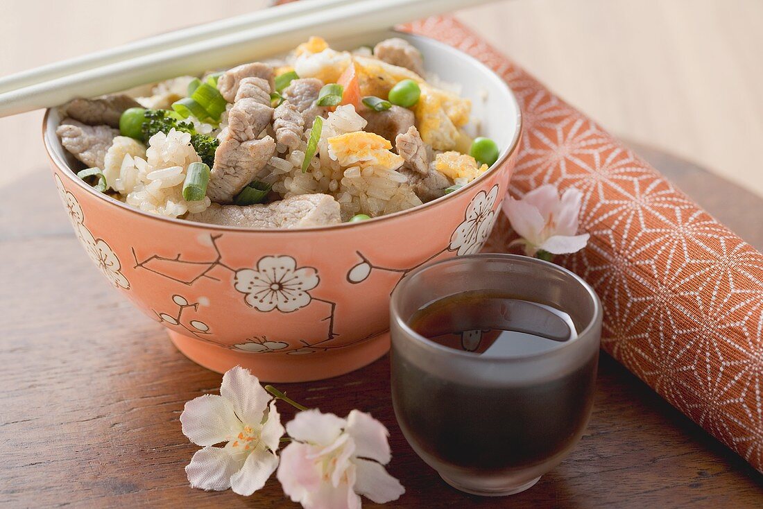 Fried rice with beef and vegetables (Asia)