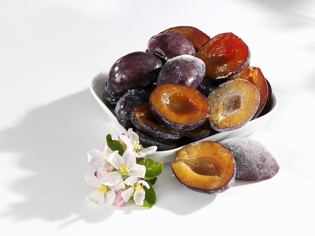 Plums, frozen