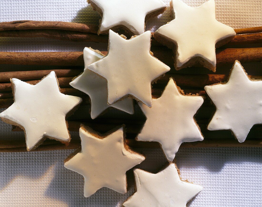 Cinnamon stars on cinnamon sticks