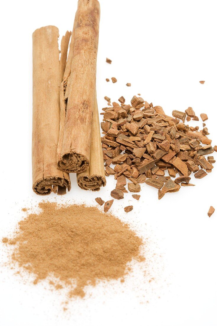 Cinnamon (whole & chopped cinnamon sticks, ground cinnamon)