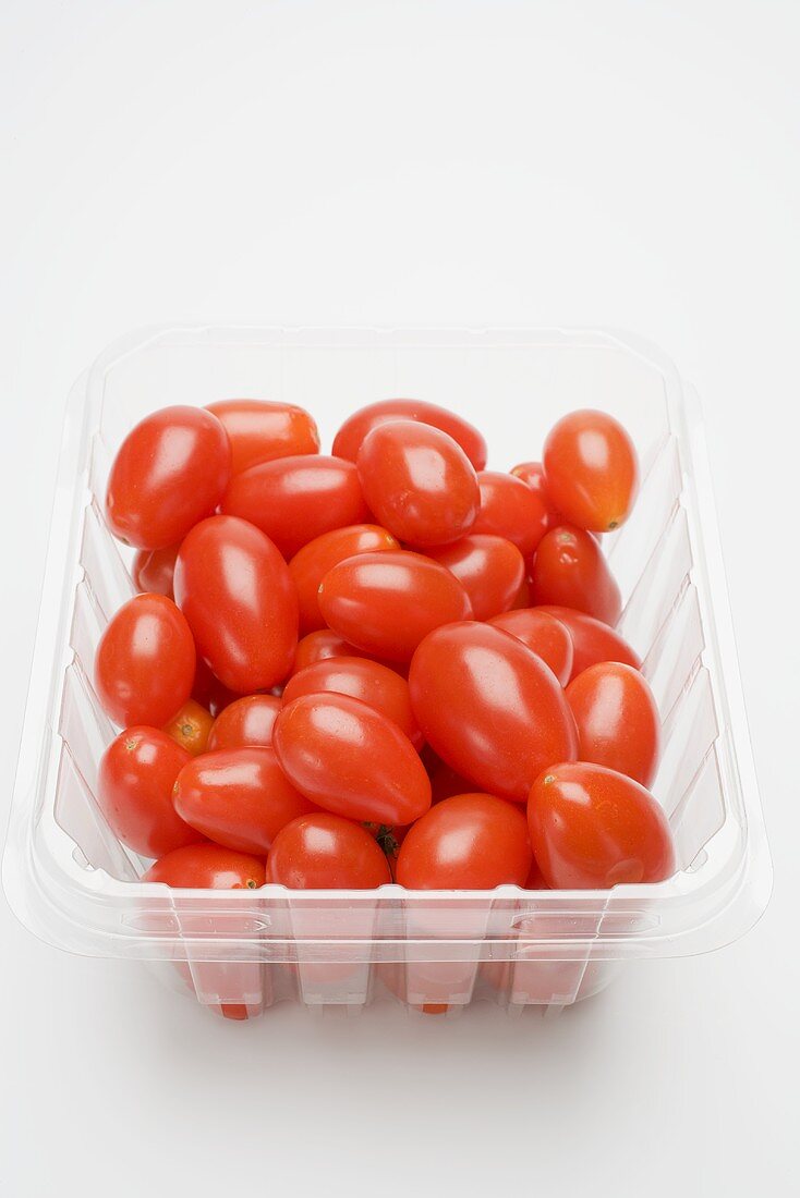 Eiertomaten in Plastikschale