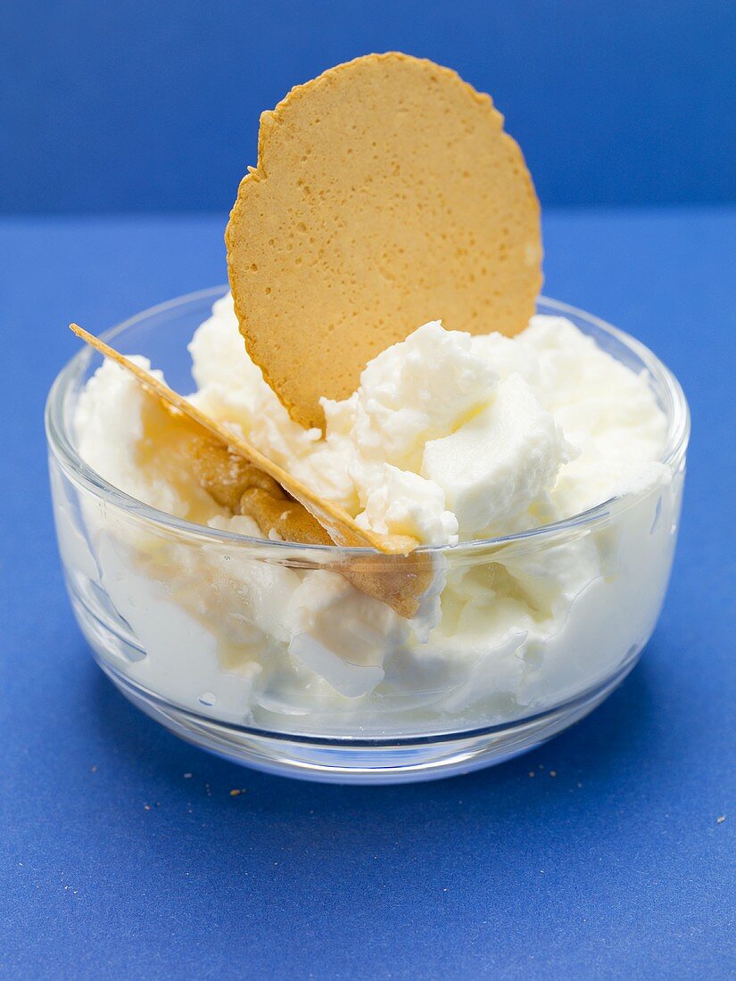 Cream cheese with crackers