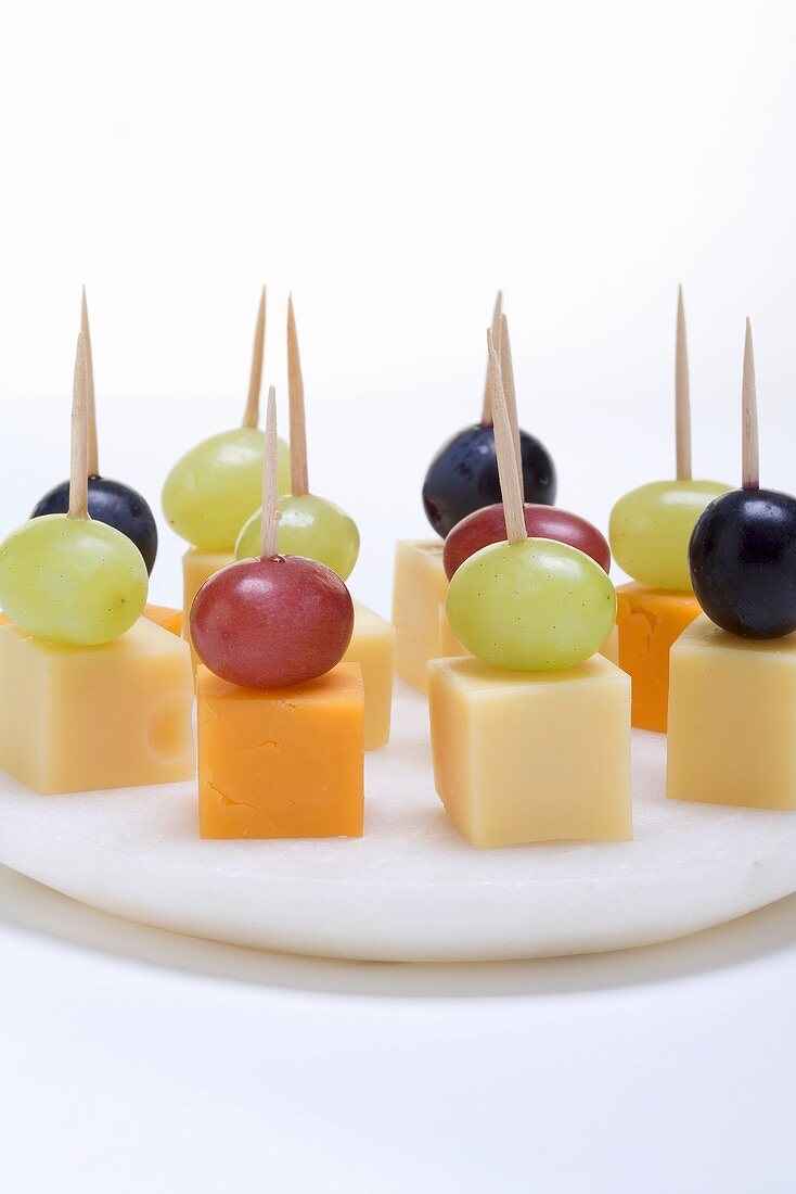 Cheese and grapes on cocktail sticks