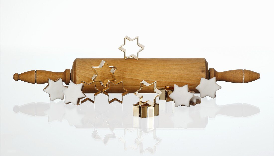 Cinnamon stars, cutters and rolling pin