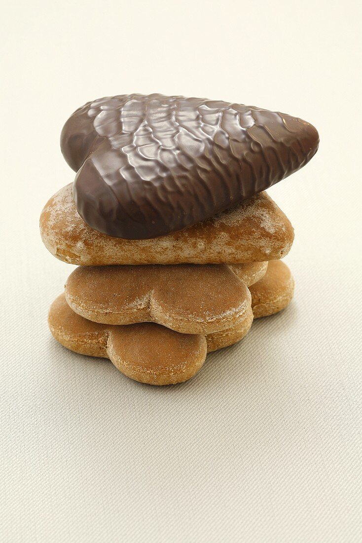 Assorted Lebkuchen (gingerbread), stacked