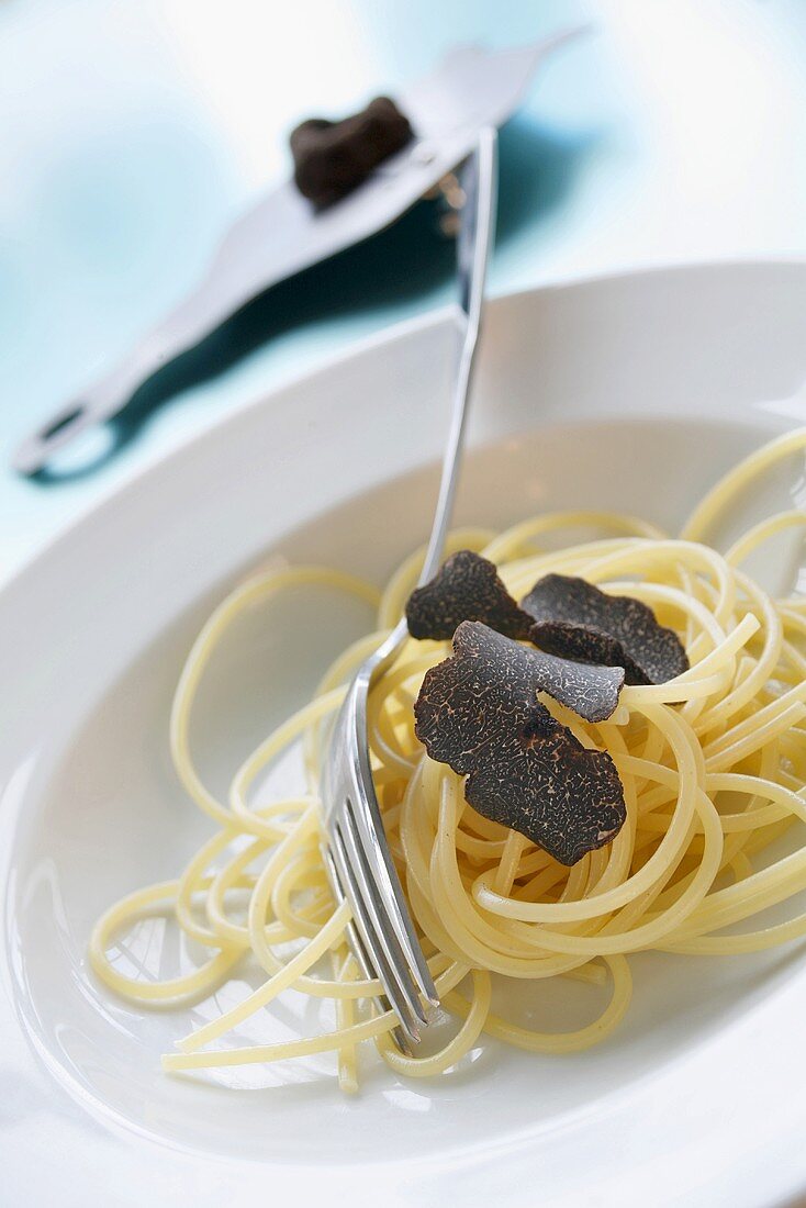 Spaghetti with Périgord truffles