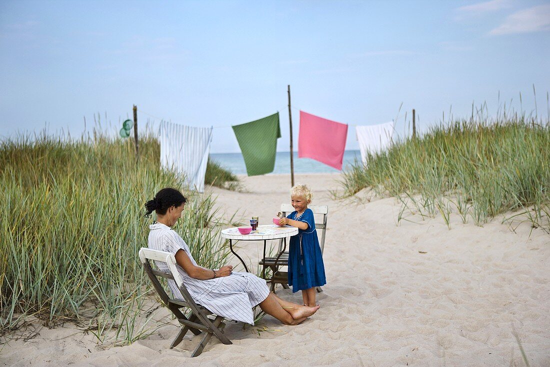 Mother and daughter on the beach (Oland, Sweden)