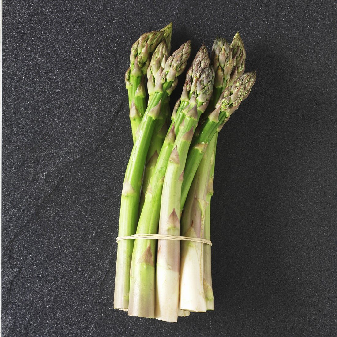 A bundle of green asparagus