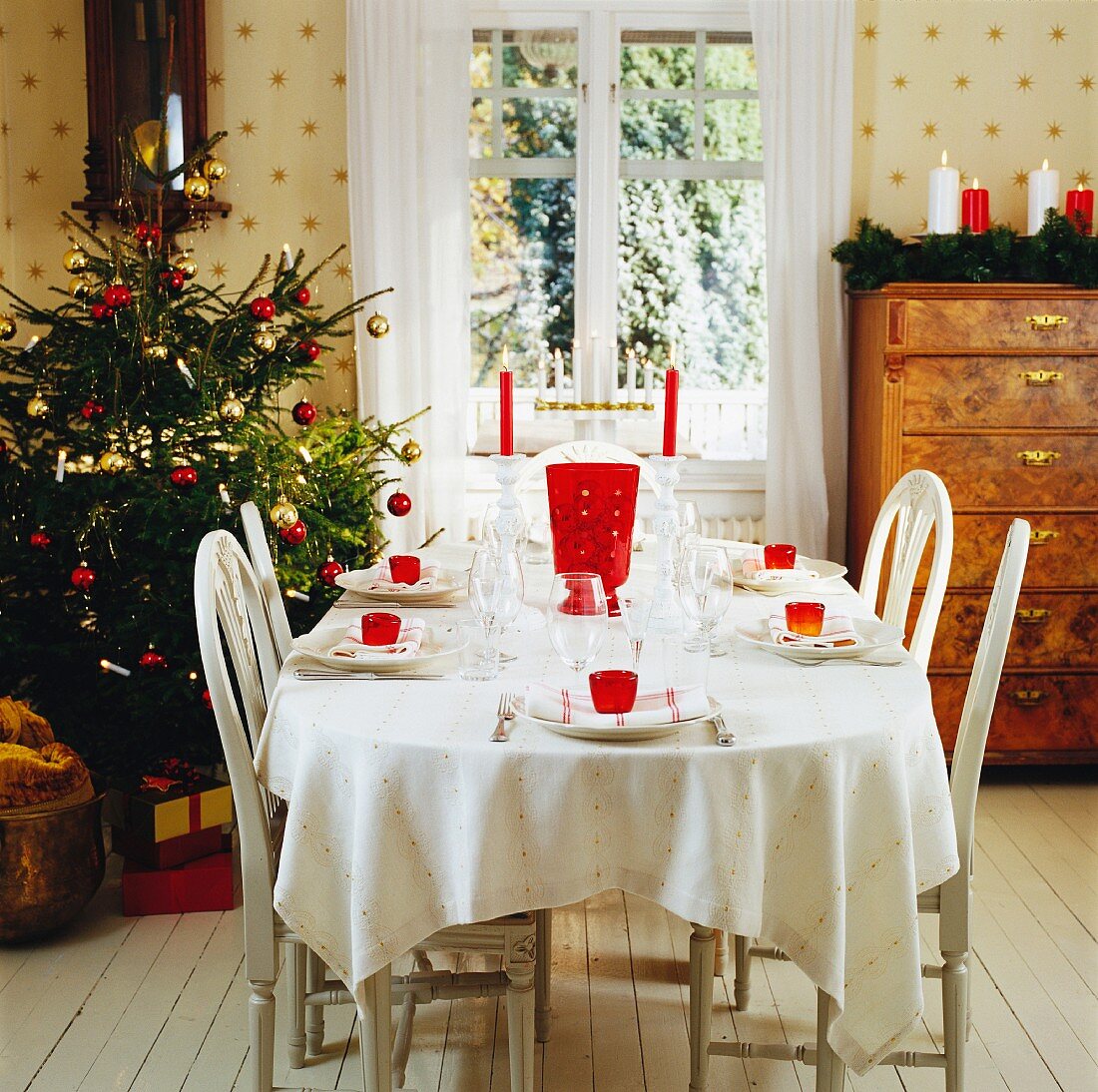 Table laid for Christmas (Sweden)