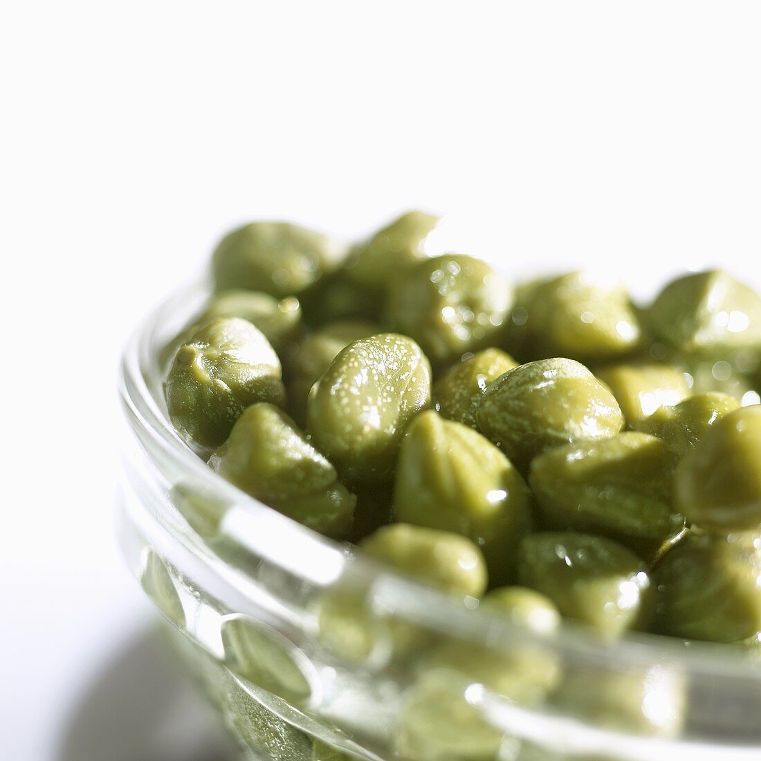 Capers in small glass dish