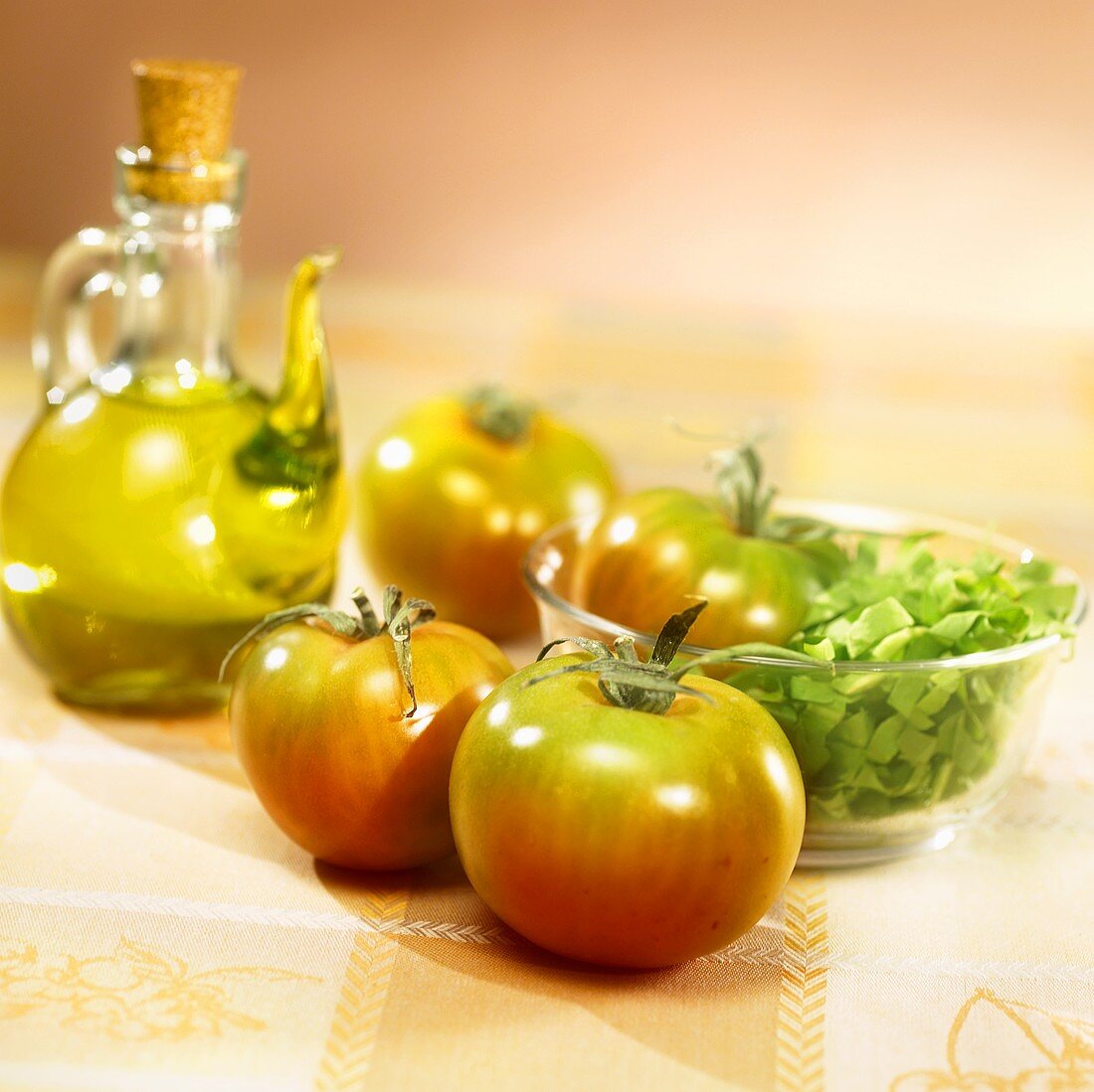 Tomatoes, lettuce and olive oil