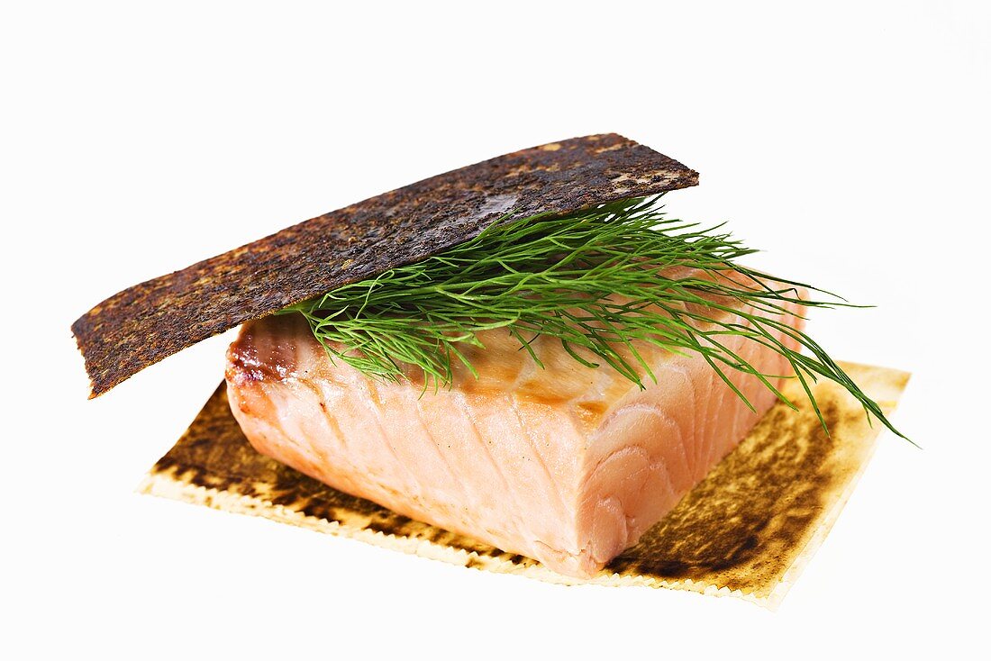 Salmon fillet with dill (grilled on the skin)