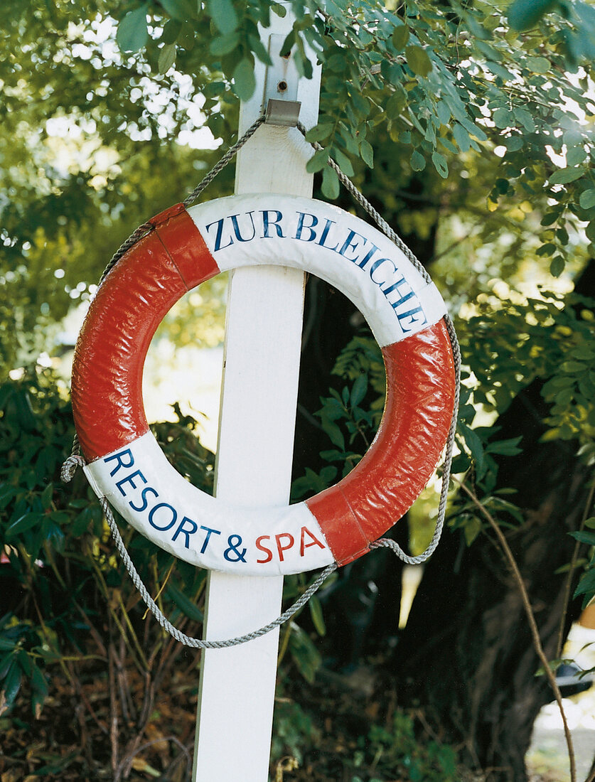 Rettungsring mit Aufschrift Zur Bleiche, Wellness-Hotel, Spreewald