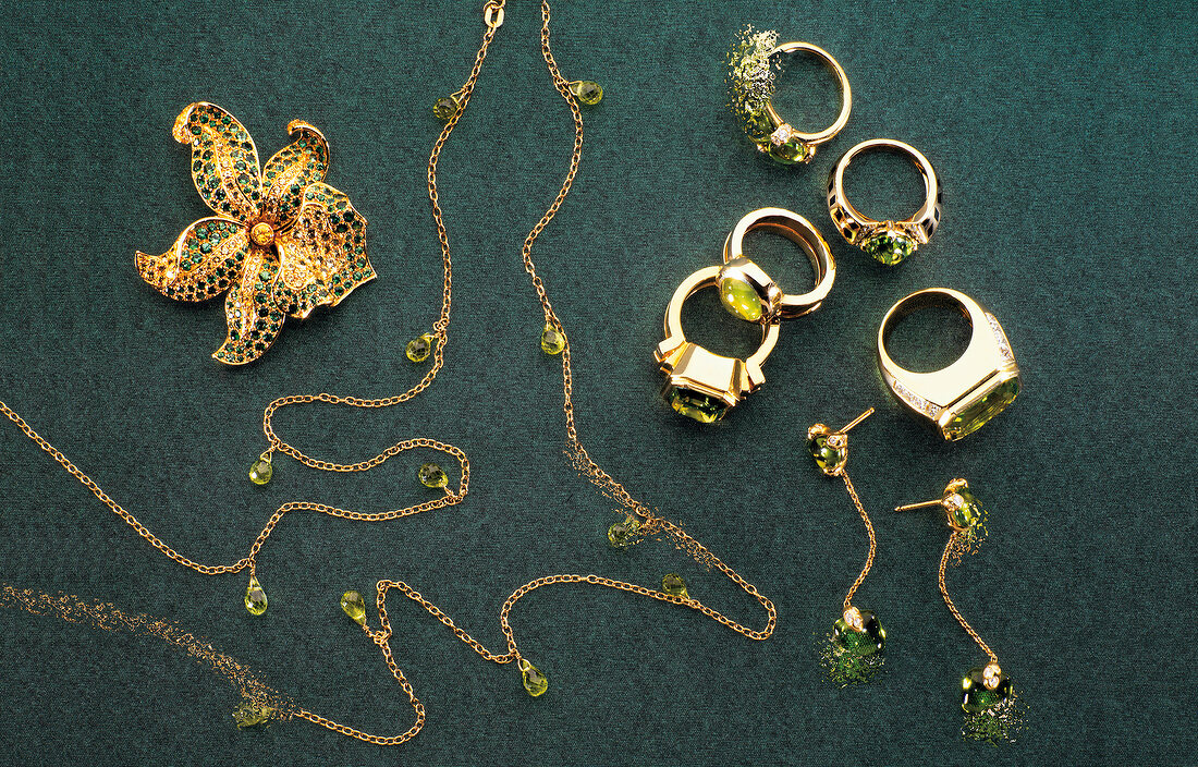 Various golden jewellery, overhead view
