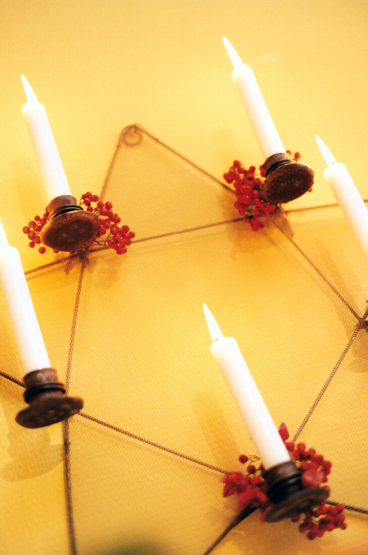 Eiserner Kerzenstern mit fünf Kerzenhaltern