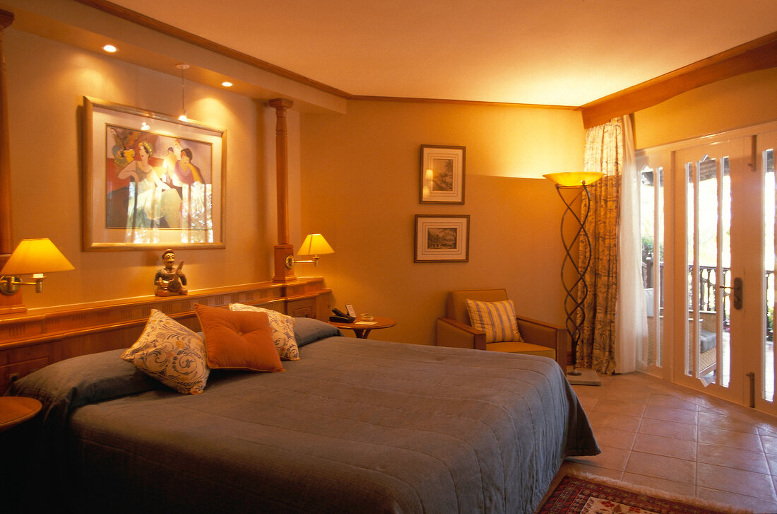 Illumintaed bedroom of Hotel Royal Palm, Mauritius