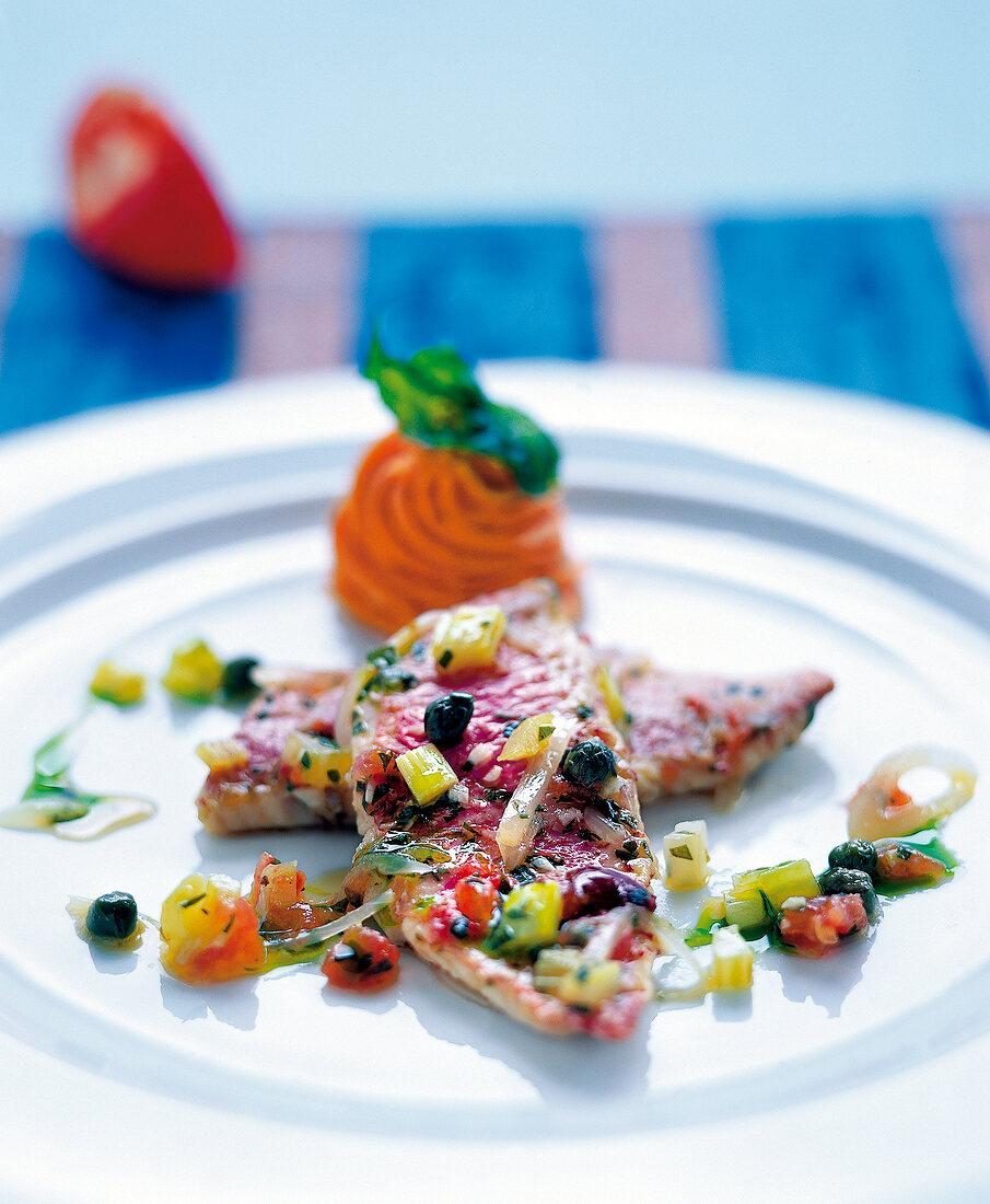 Marinated red mullet with peperonata mousse on plate