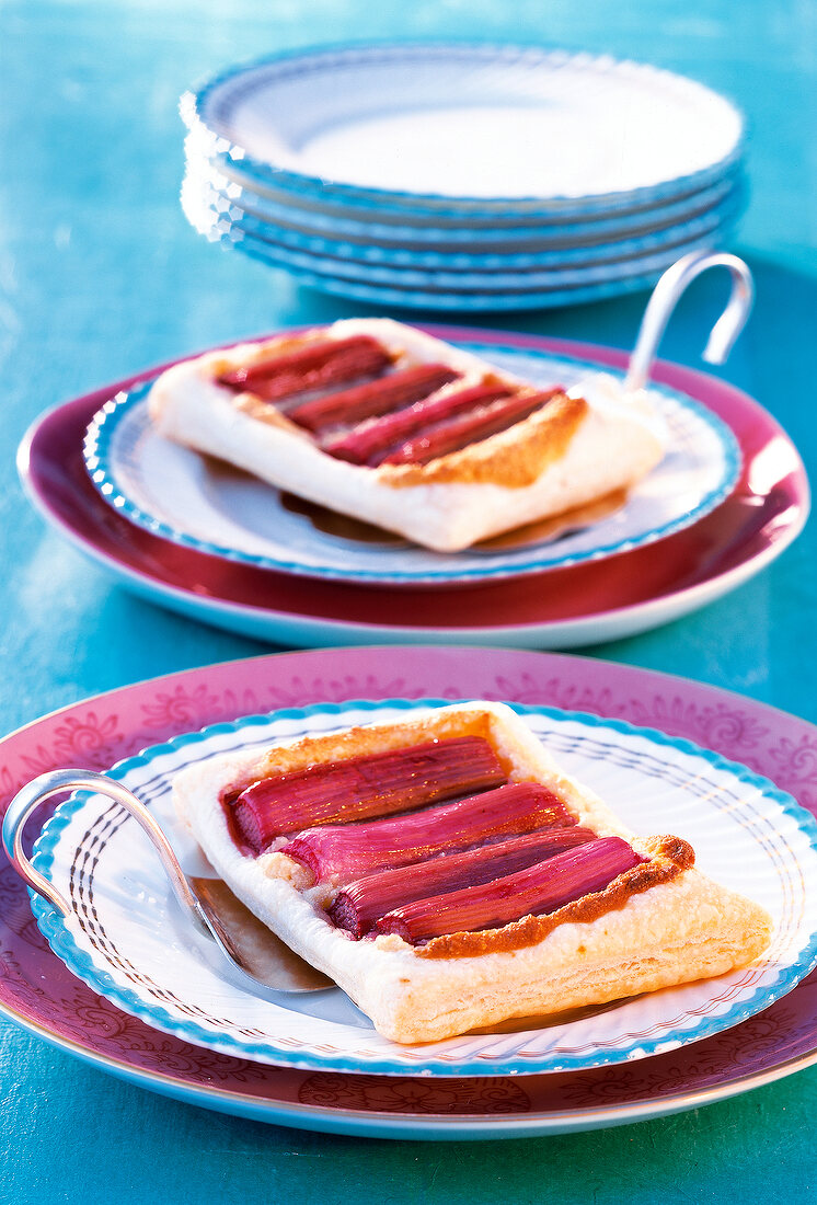 Two plates with rhubarb marzipan slices