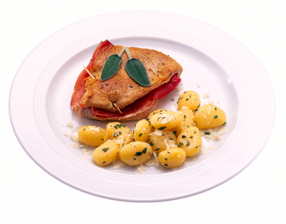 Salbei-Gnocchi "Piemont" mit Saltimbocca