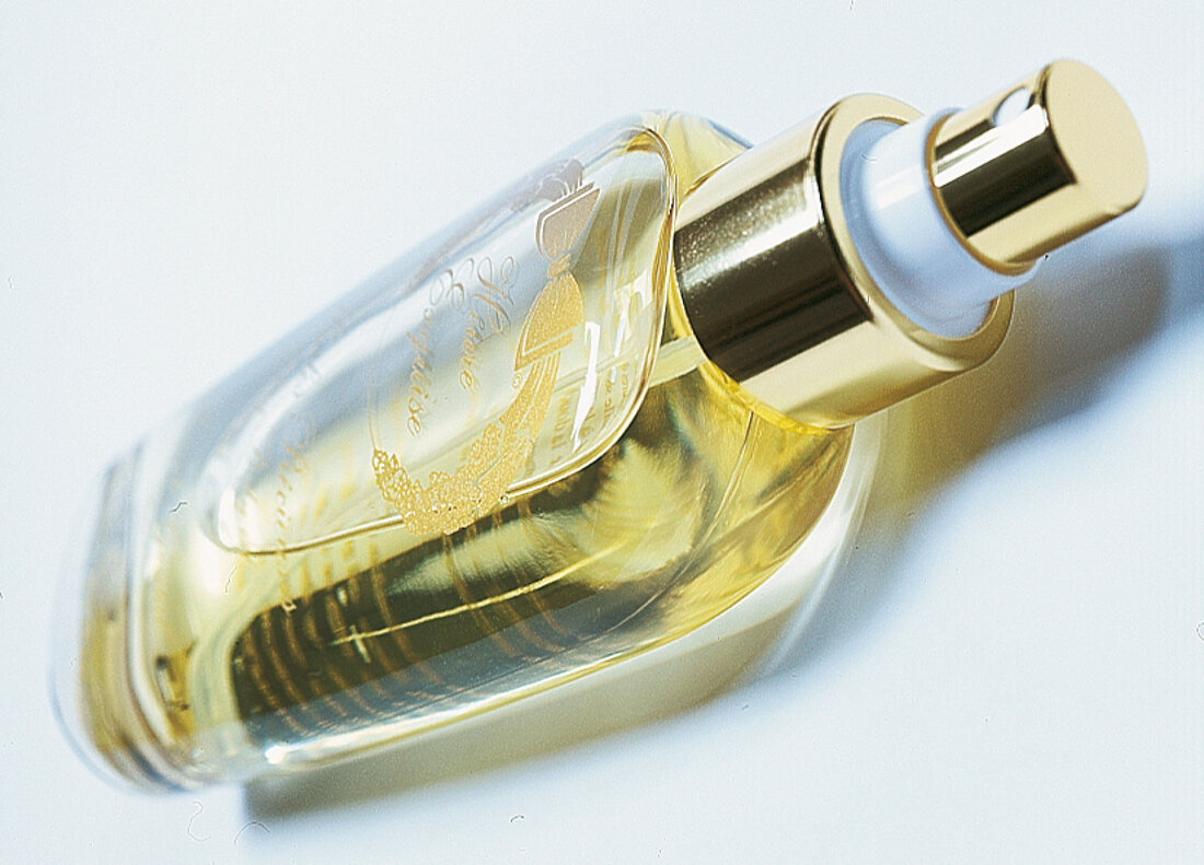 Flasche "Dry Body Oil", von Annick Goutal