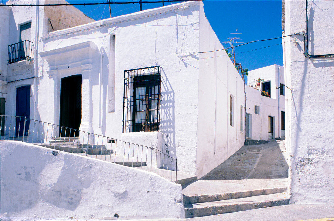 Whitewashed houses and narrow streets in Nijar, Almeria, Spain