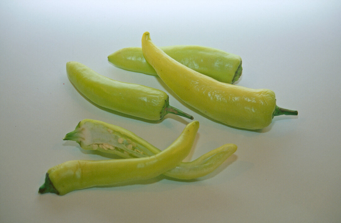 Paprika, Chile güero, schmale, längliche, gelb-grüne Chili