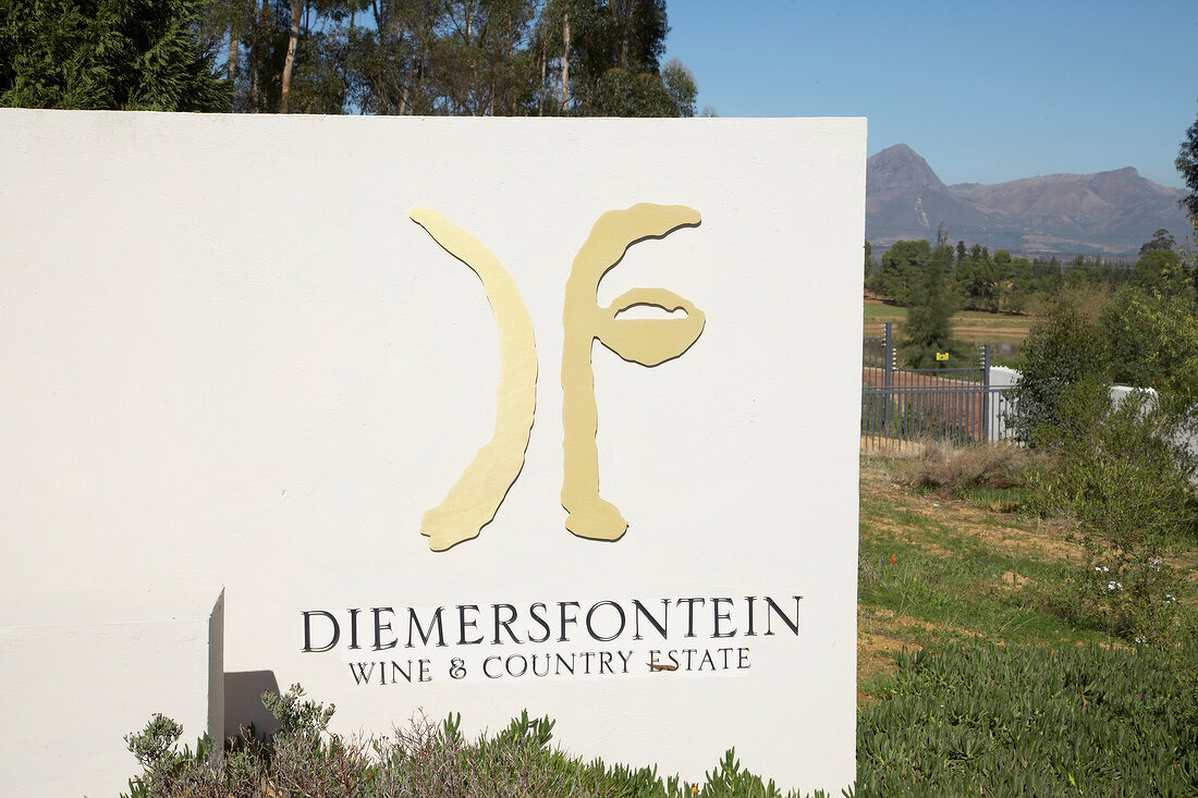 Südafrika, Weingut Diemers Fontein, Firmenschild