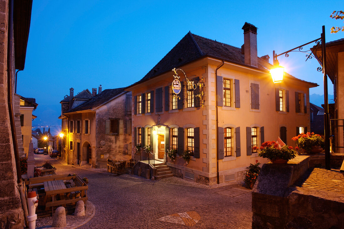 Restaurant Auberge de l'Onde in Saint-Saphorin, Schweiz.