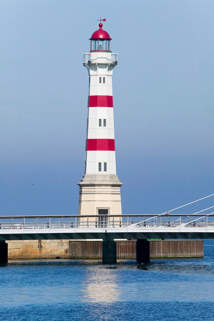 Leuchtturm in Malmö am Öresund, Schweden.