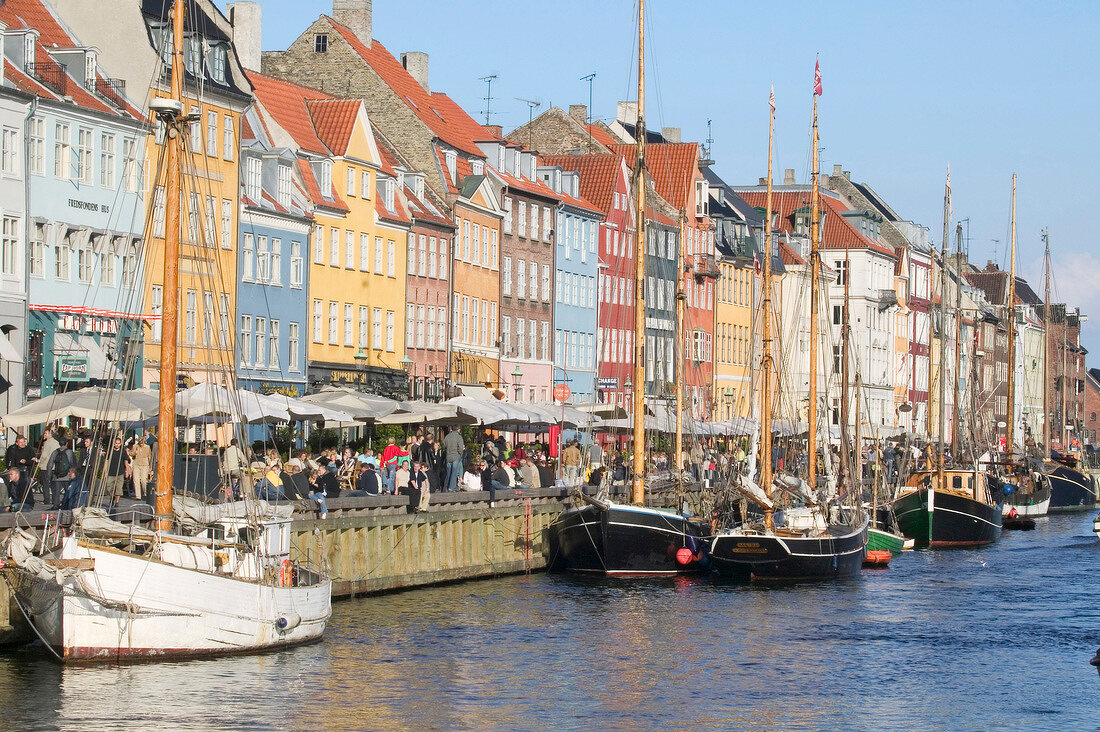 Nyhavn in Kopenhagen. X 