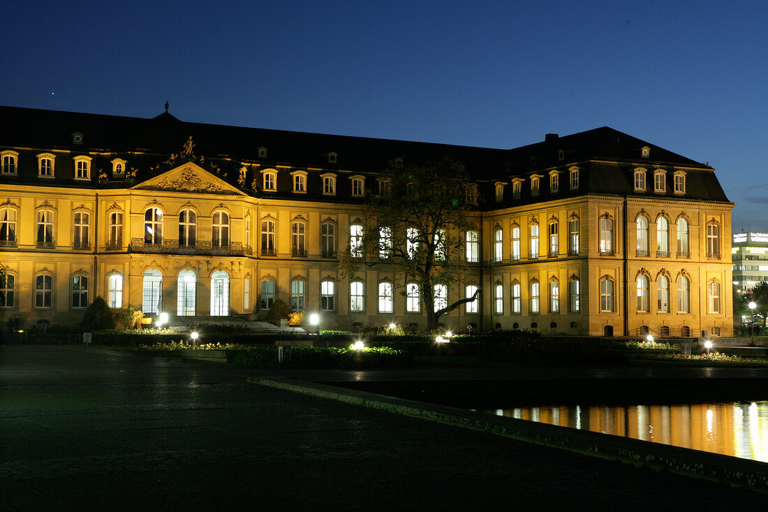 Neues Schloss Stuttgart in Stuttgart Baden Württemberg