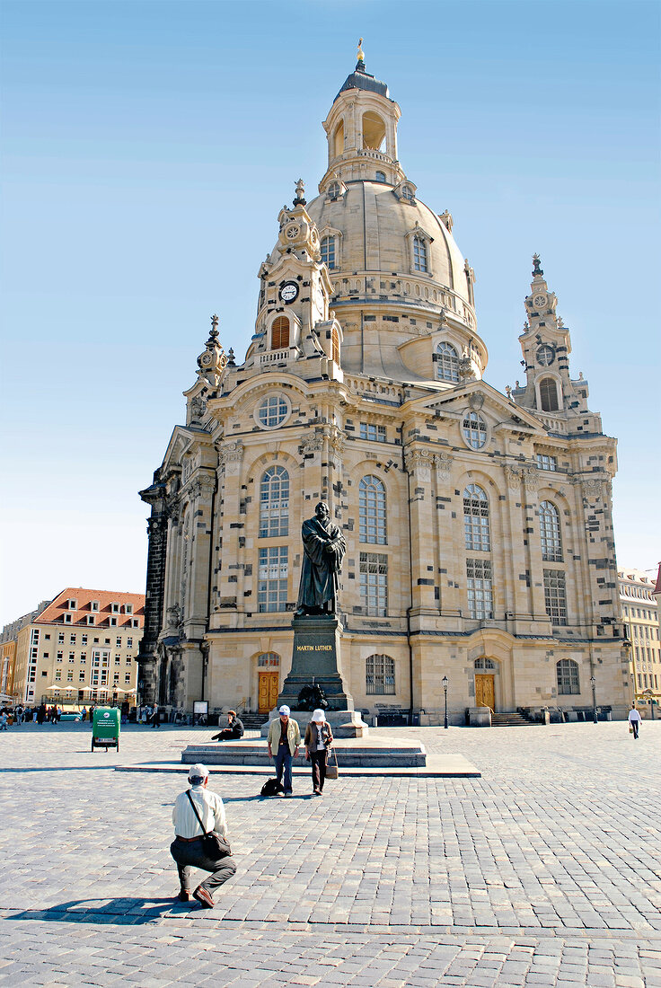 Martin Luther Statue in front of Frauenkirche church in Dresden, Germany