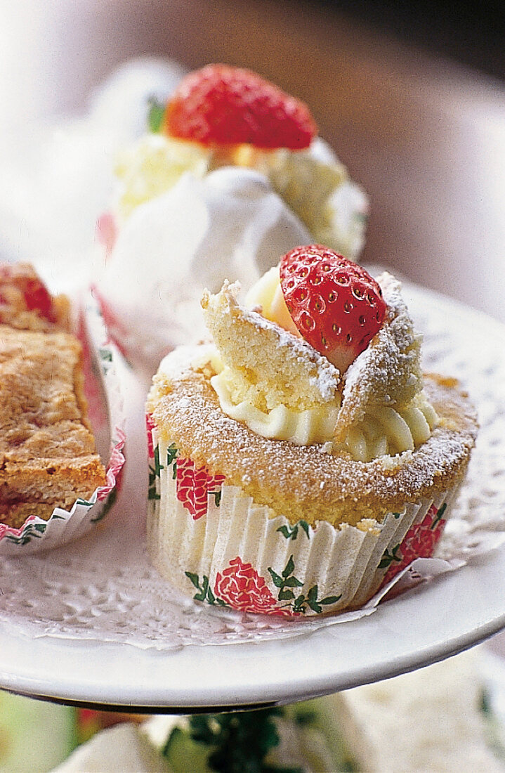 Obst - Sahnetörtchen in Charlotte's Tea House, England