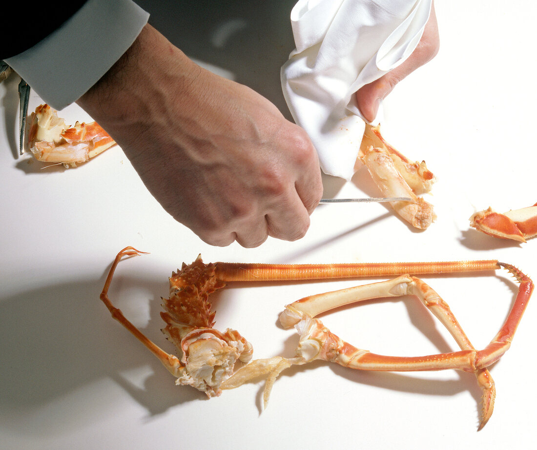 Shrimps, Mit Hummergabel Fleisch aus Beinen ziehen, Step 13