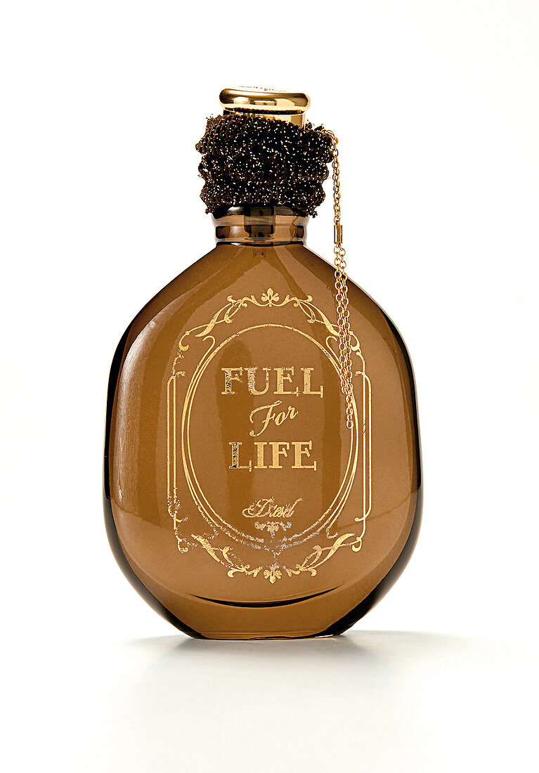 Parfum: "Fuel for Life Unlimited" vo n Diesel, brauner Flakon mit Kette