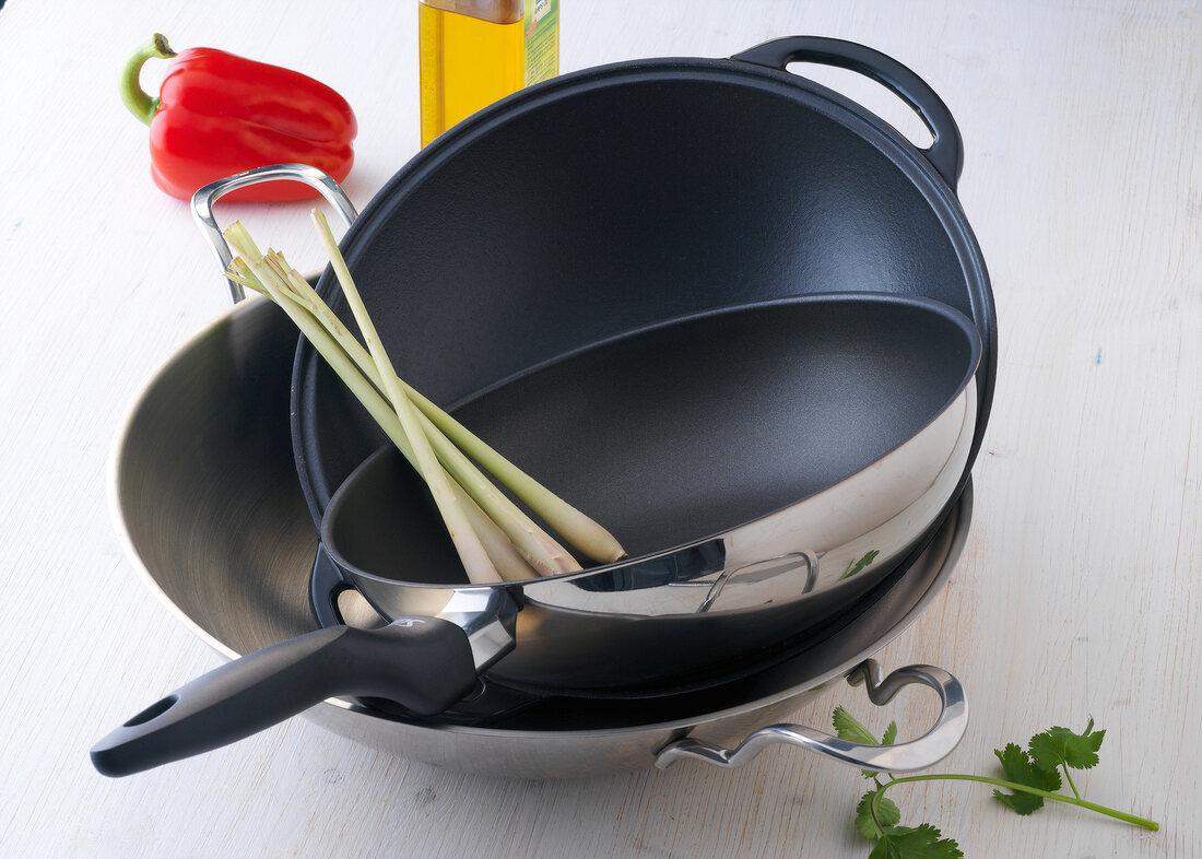 Stainless steel wok and sauce pan