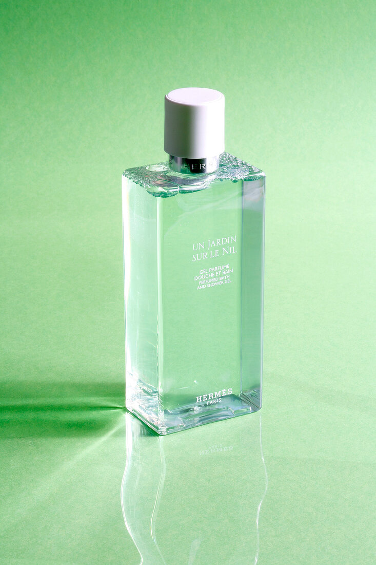 Flasche Badegel "Un Jardin sur le Nil" von Hermès