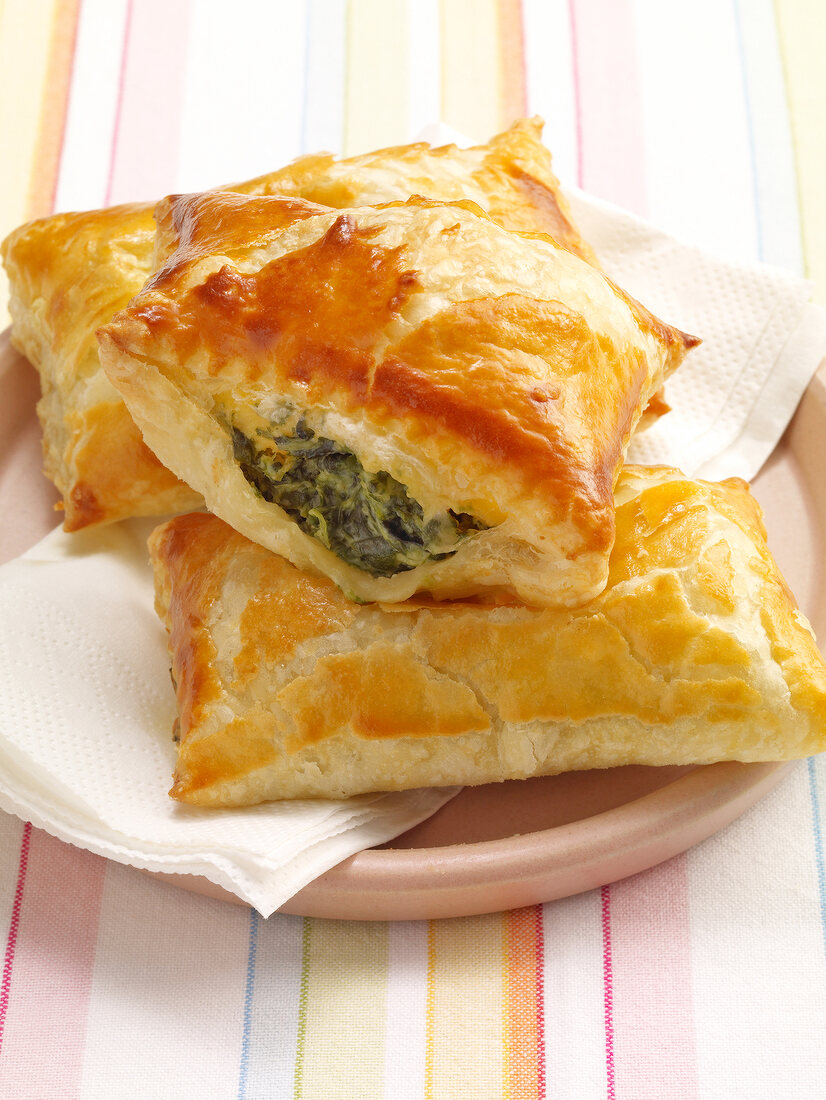 Spinach pouch puff on plate