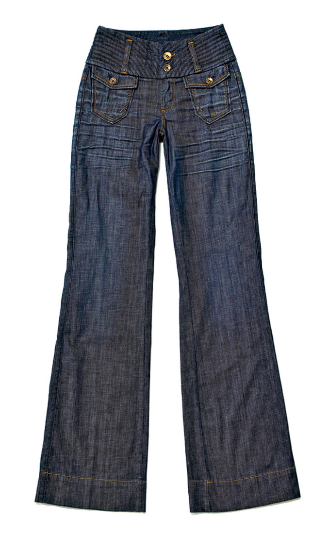 Freisteller: Jeans mit Falten und breitem Bund, Schlaghose