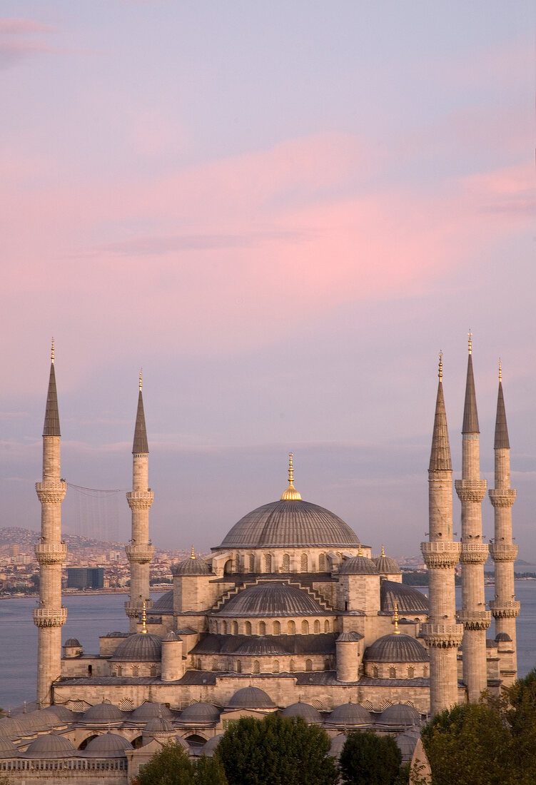 View of Sultan Ahmed Mosque at sunset, Istanbul, Turkey